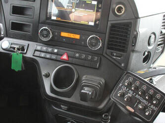 2019-mercedes-benz-arocs-2858-1434067-46091884