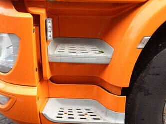 2014-daf-cf400-1434068-46091907