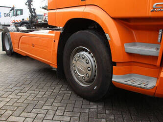 2014-daf-cf400-1434068-46091919