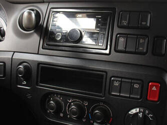 2014-daf-cf400-1434068-46091940