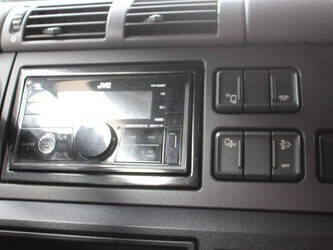 2014-daf-cf400-1434068-46091942