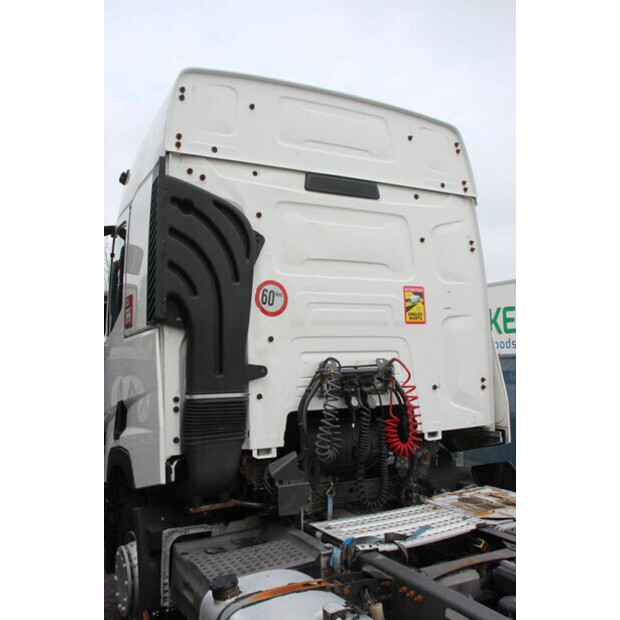 2016 رينو T 460-46091966