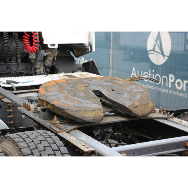 2016 رينو T 460-46091974