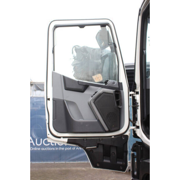 2016 رينو T 460-46091980