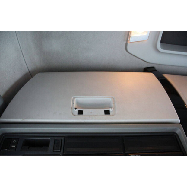 2016 رينو T 460-46091991