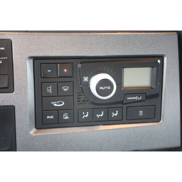 2016 رينو T 460-46091999