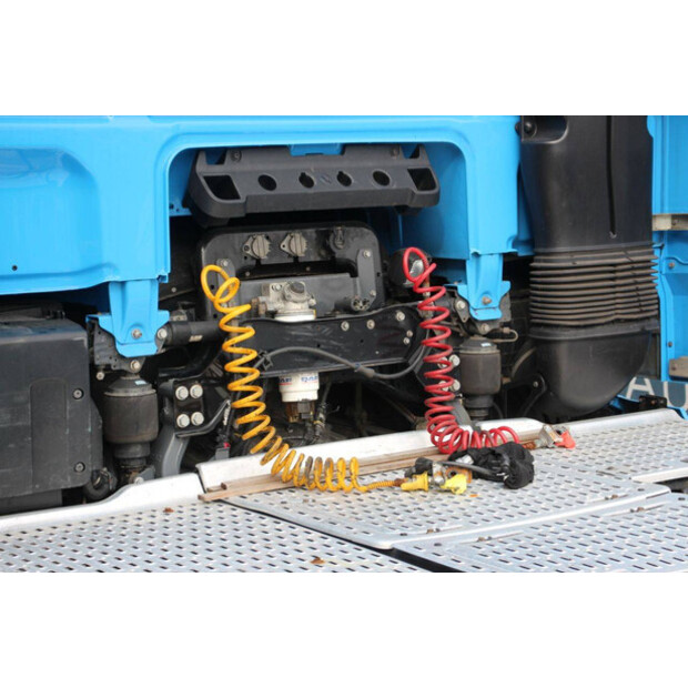 2018 داف XF 106.480-46092026