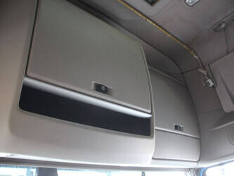 2018-daf-xf-106-480-1434070-46092052