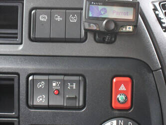 2018-daf-xf-106-480-1434070-46092055