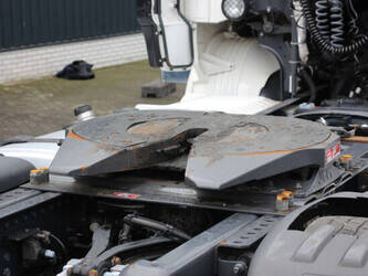 2016-scania-r410-1434072-46092135