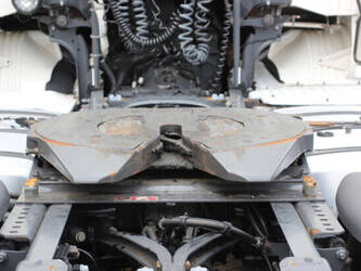 2016-scania-r410-1434072-46092136