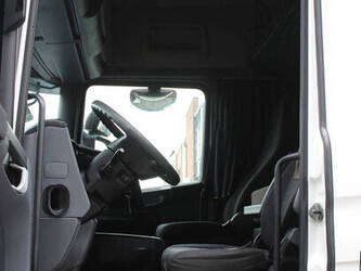 2016-scania-r410-1434072-46092144