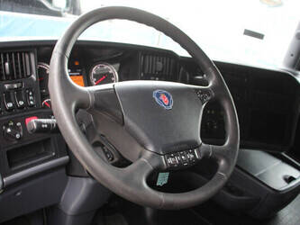 2016-scania-r410-1434072-46092149