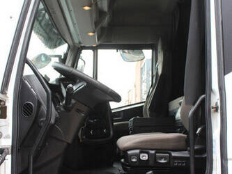 2017-iveco-stralis-480-1434073-46092196