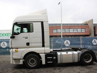 2017-man-tgx-18-480-1434075-46092276