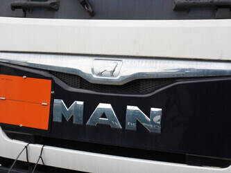 2017-man-tgx-18-480-1434075-46092284