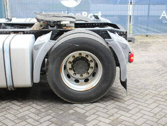 2017-man-tgx-18-480-1434075-46092287