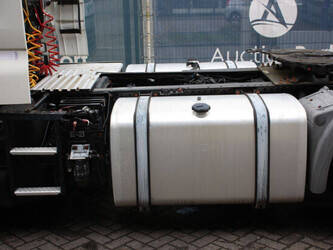 2017-man-tgx-18-480-1434075-46092288