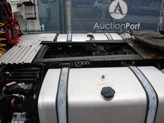 2017-man-tgx-18-480-1434075-46092289