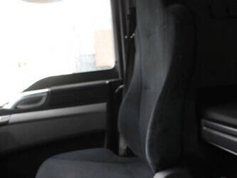 2017-man-tgx-18-480-1434075-46092312