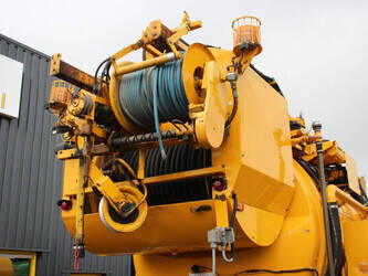 2011-volvo-fmx-420-1434076-46092340