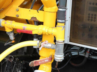 2011-volvo-fmx-420-1434076-46092343