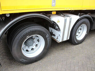 2011-volvo-fmx-420-1434076-46092348