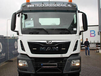 2018-man-tgs-33-420-46092385