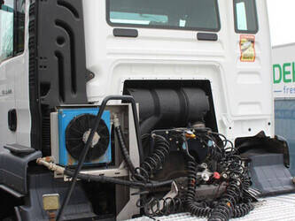 2018-man-tgs-33-420-46092398