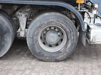 2008-mercedes-benz-930-24-1434078-46092440