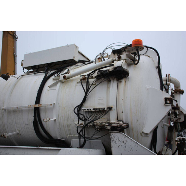 2008 Mercedes-Benz 930.24-46092441