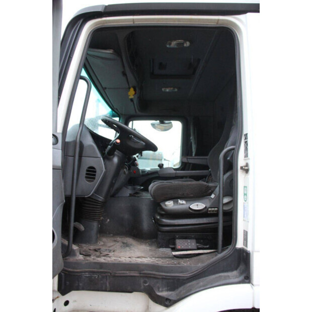 2008 Mercedes-Benz 930.24-46092450