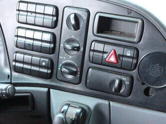 2008-mercedes-benz-930-24-1434078-46092455