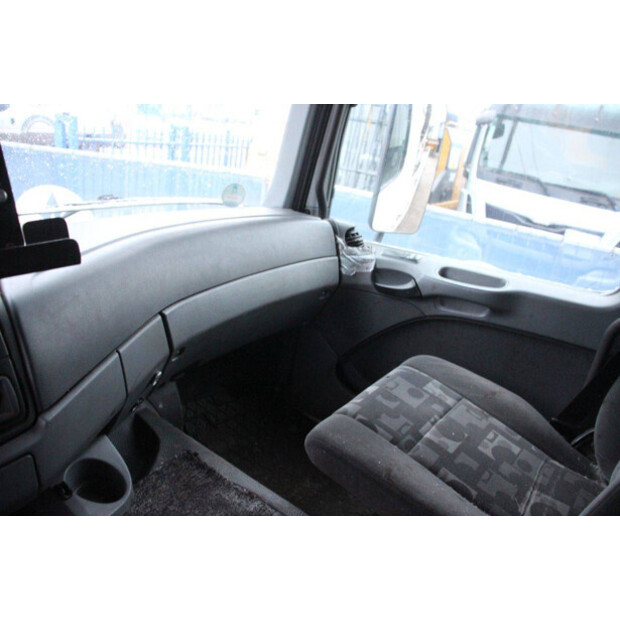2008 Mercedes-Benz 930.24-46092456