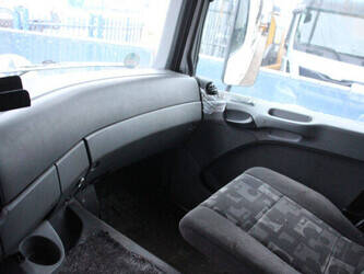 2008-mercedes-benz-930-24-1434078-46092456