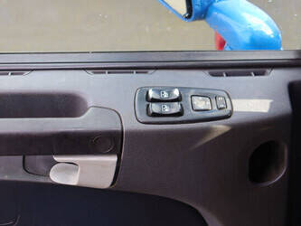 2012-scania-r730-1434084-46092650