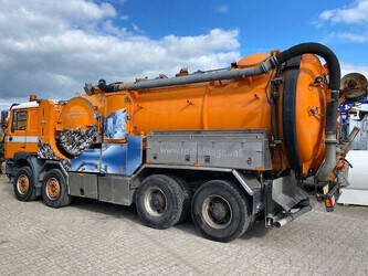 2002-man-41-464-1434085-46092677