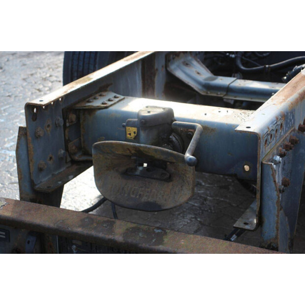 2015 داف CF EURO 6-46092816