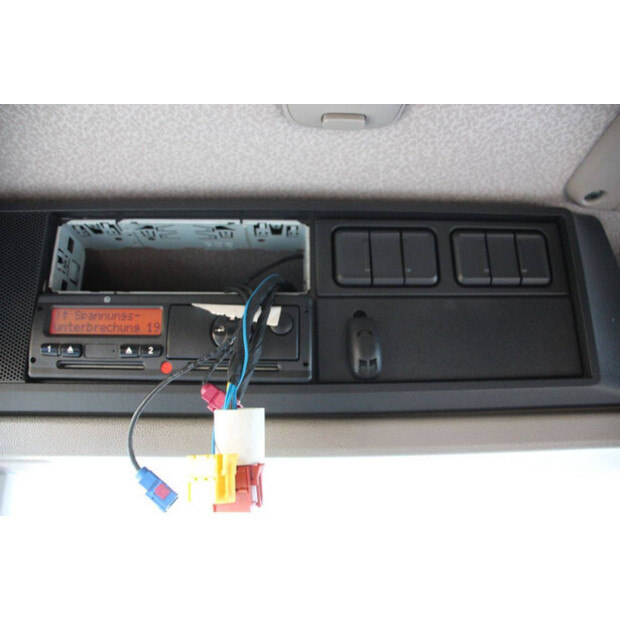 2015 داف CF EURO 6-46092831