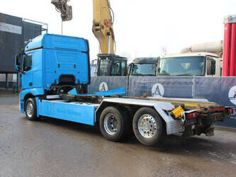 2012-mercedes-benz-actros-2548-1434090-46092835