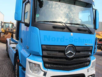 2012-mercedes-benz-actros-2548-1434090-46092838