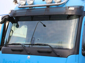 2012-mercedes-benz-actros-2548-1434090-46092843