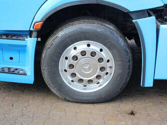 2012-mercedes-benz-actros-2548-1434090-46092847