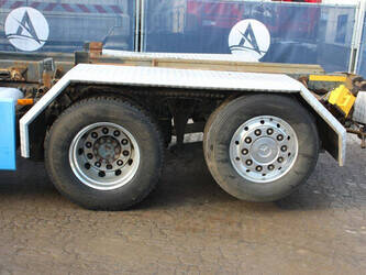 2012-mercedes-benz-actros-2548-1434090-46092848