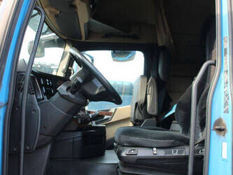 2012-mercedes-benz-actros-2548-1434090-46092860