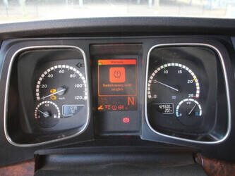 2012-mercedes-benz-actros-2548-1434090-46092869