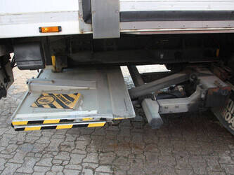 2013-scania-r410-1434091-46092899