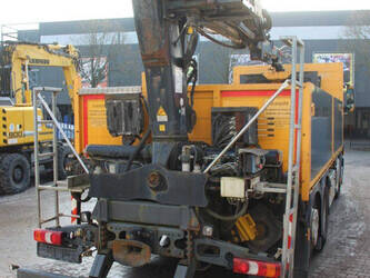 2014-mercedes-benz-antos-2540-1434093-46092973