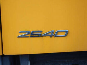 2014-mercedes-benz-antos-2540-1434093-46092982