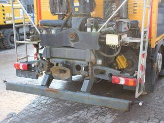 2014-mercedes-benz-antos-2540-1434093-46092991